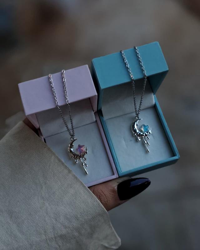 گردنبند ماه آب شده کد۴۳۵