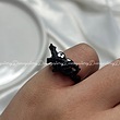 انگشتر قلب سیم خاردار مشکی