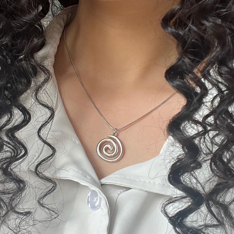 گردنبند اسپیرال