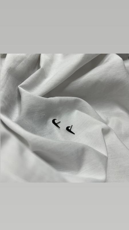 گوشواره میخی مشکی🐈‍⬛