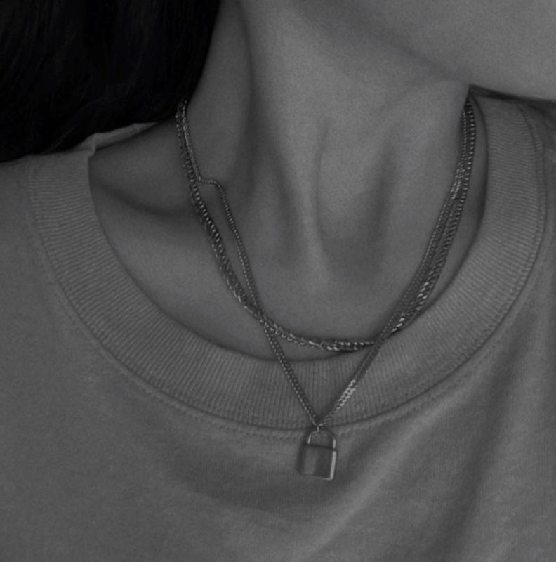 گردنبند دولاین قفل🔒✨