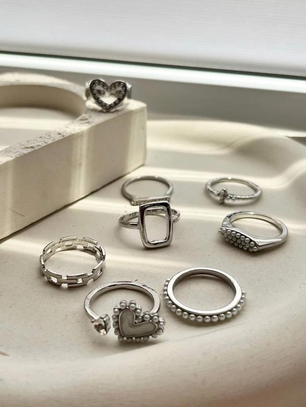 انگشتر پکی مدل مینیمال مرواریدی