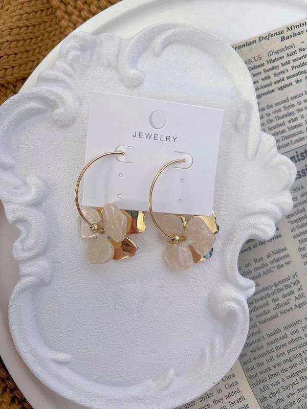 گوشواره مدل فانتزی شاین دار