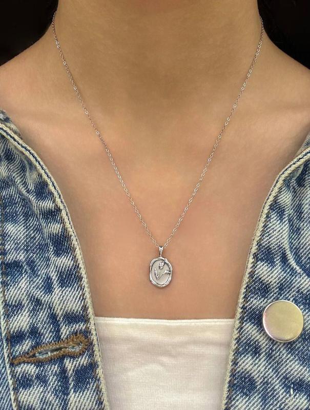 گردنبند صدفی مدل گل رز