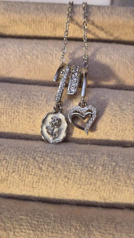 گردنبند مدل قلب و گل رز