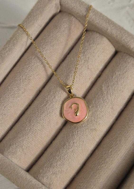 گردنبند مدل نهنگ