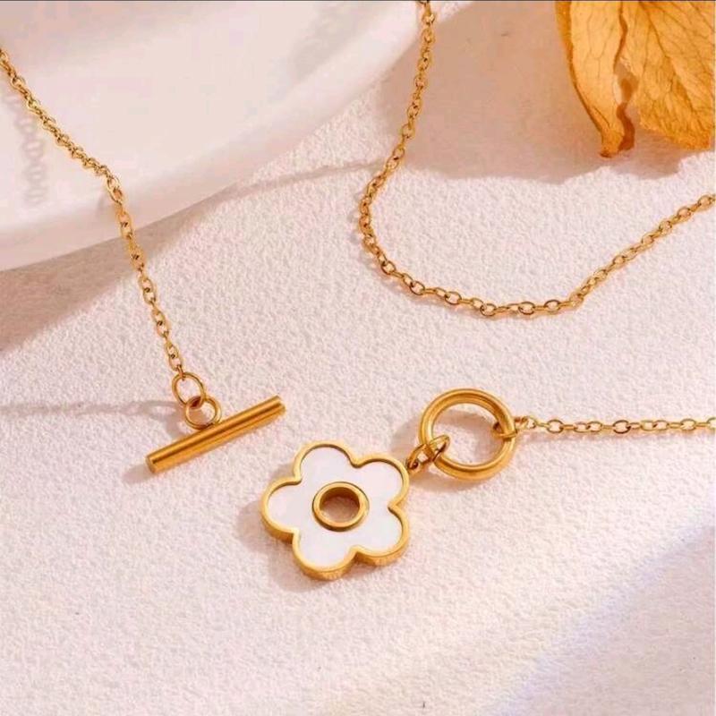 گردنبند مدل گل صدفی