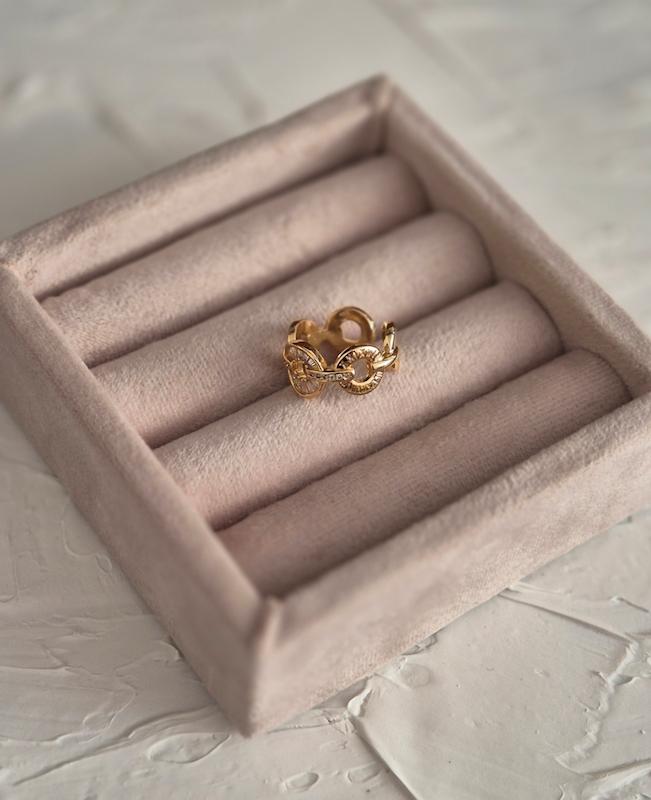 انگشتر مدل کارتیه