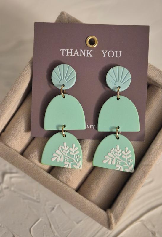 گوشواره پلیمری مدل سبز طرح دار