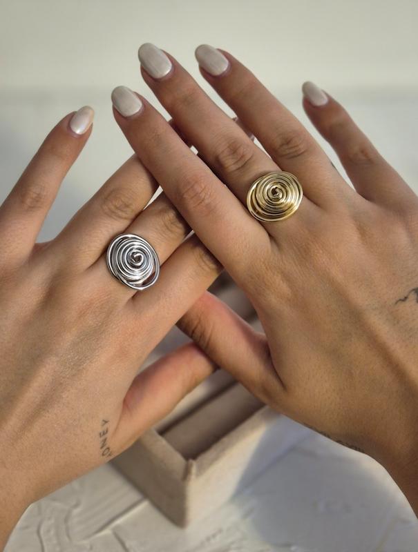 انگشتر مدل مارپیچ