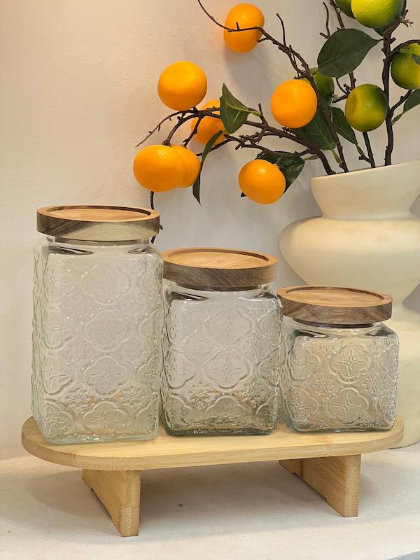 بانکه شیشه ای درب چوبی مربع