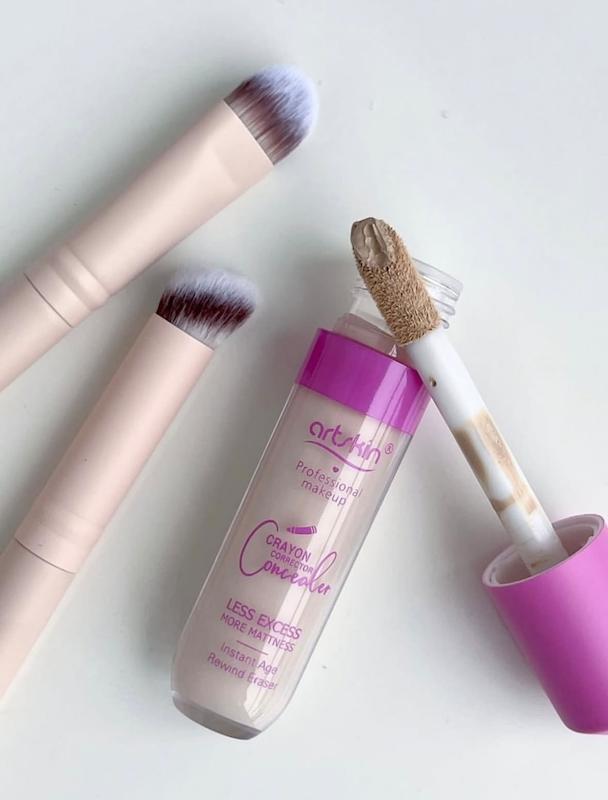 کانسیلر آرت اسکین صورتی