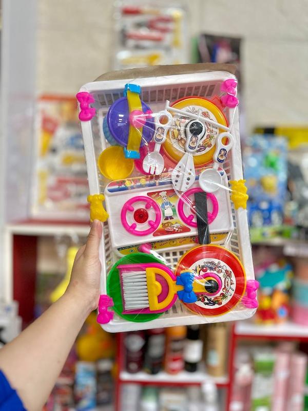 سرویس اشپزخانه بزرگ 