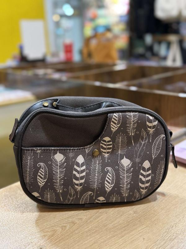 کیف دوشی پر