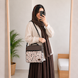 کیف دوشی زنانه پارچه‌ای طرح پلنگی