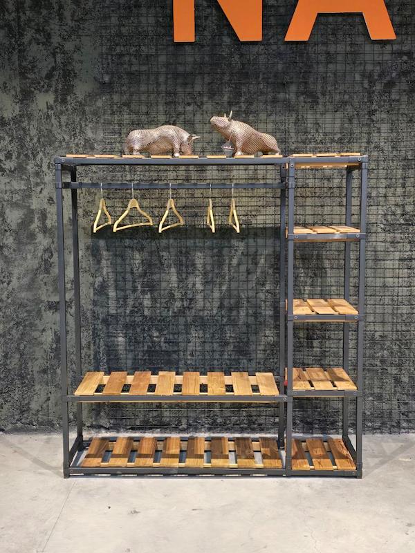 رگال بغل طبقه 4 ستون