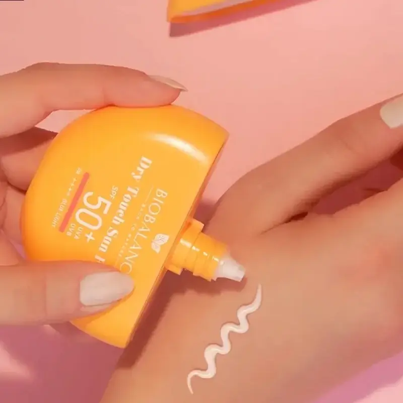 فلوئید ضد آفتاب بیوبالانس SPF 50 مدل dry touch