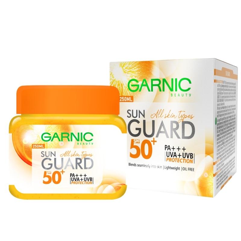کرم ضد آفتاب SPF 50 بی‌رنگ گارنیک ۲۵۰ میل