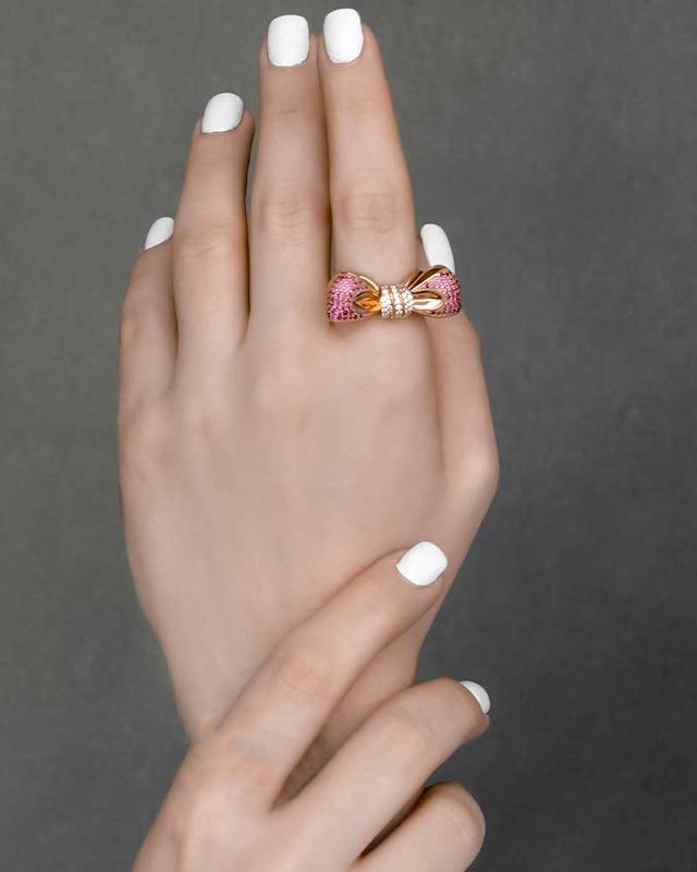 انگشتر پاپیونی نگین دار صورتی