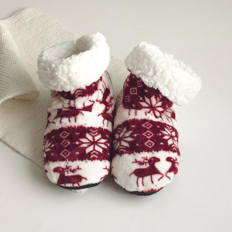 پاپوش داخل ببعی طرح گوزن 