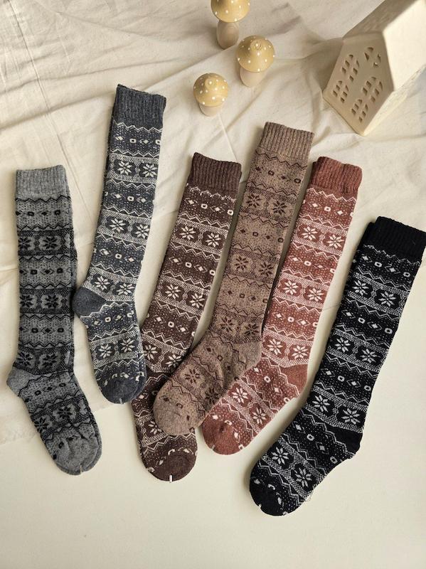 جوراب زیر زانو پشمی کریستالی 