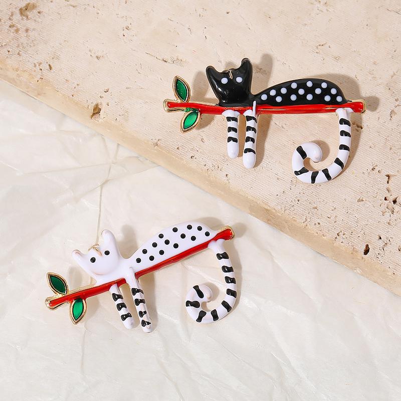 گلسینه گربه خوشحال