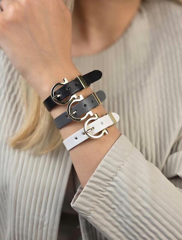 دستبند امگا کمربندی زنانه  omega bracelet