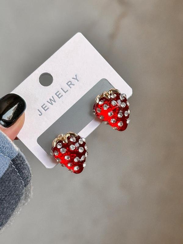 گوشواره میوه (نسخه جدید توت فرنگی)