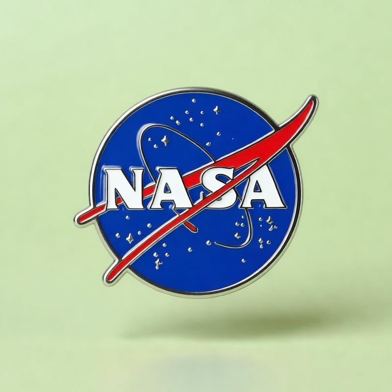 پین NASA Logo