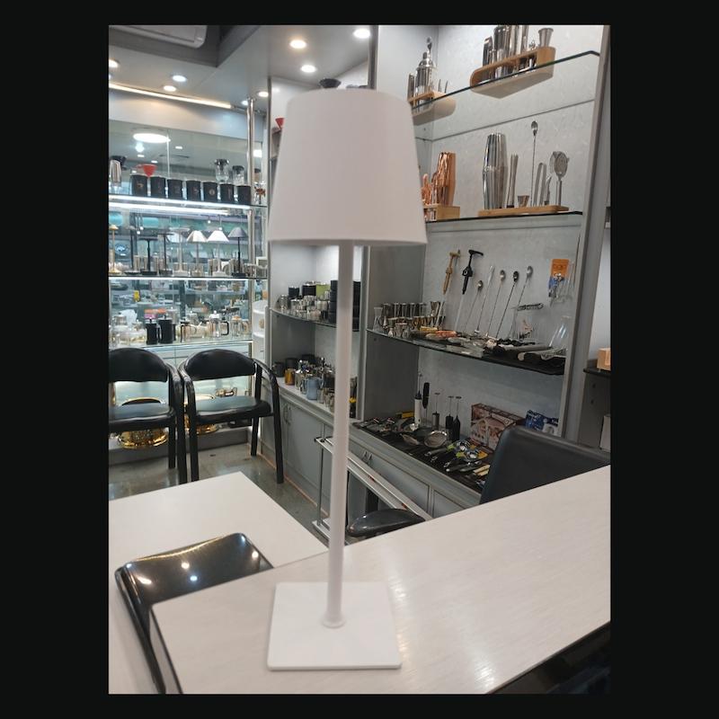 آباژور رومیزی شارژی