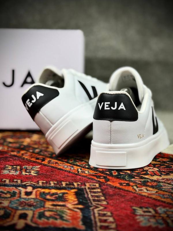 کد 275 ونس VEJA سفید مشکی 