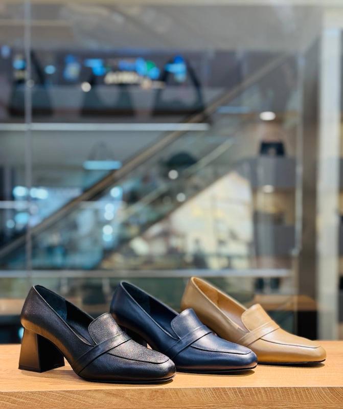 کفش کلاسیک کارولین