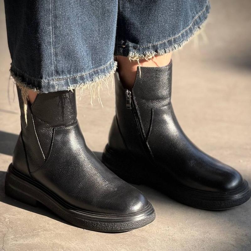 نیم بوت تینا