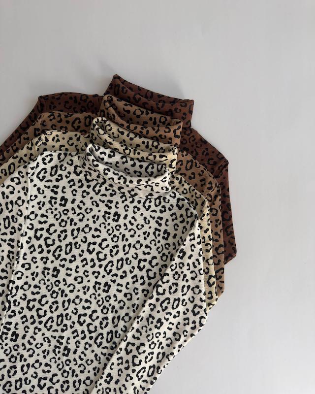 بلوز یقه اسکی پلنگی