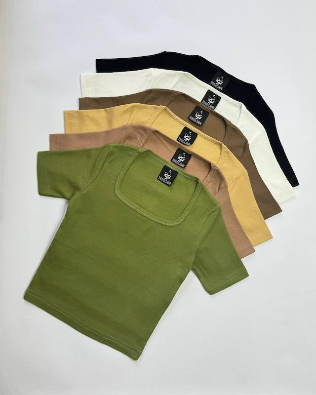 تیشرت یقه مربع