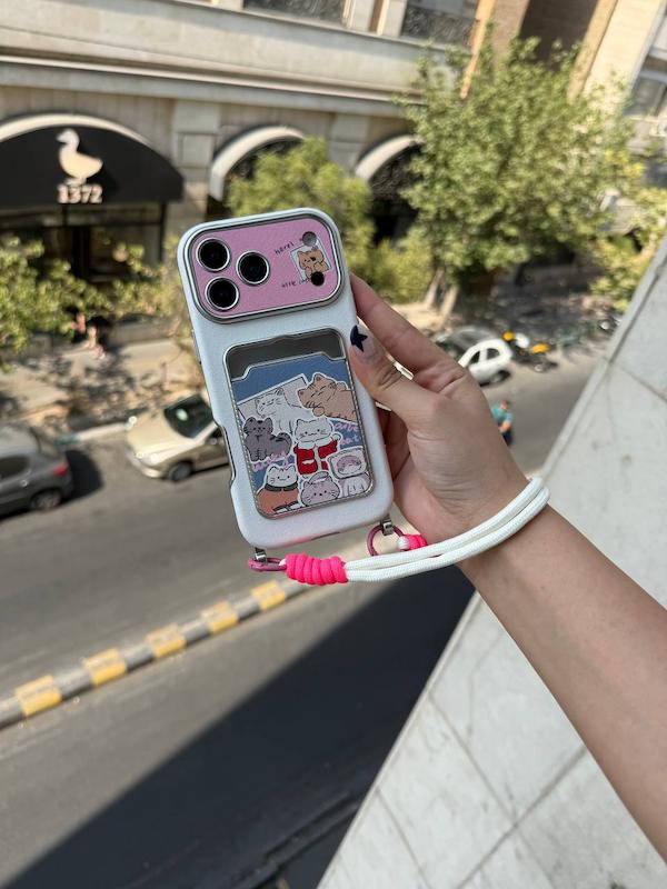 گربه اسکاتیش با بند 