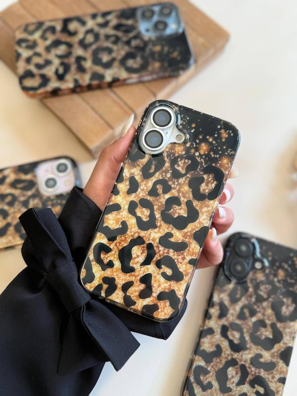 Shiny Leopard
