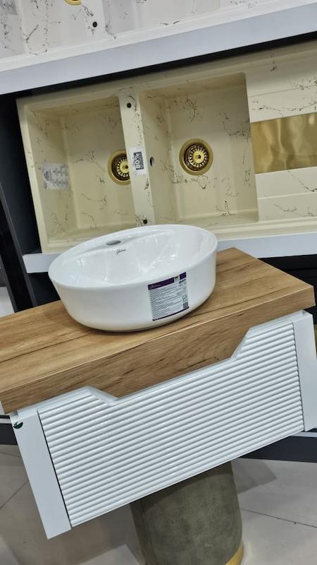 روشویی کابینتی PVC مدل استون سفید همراه کاسه سفید و آینه و باکس سفید