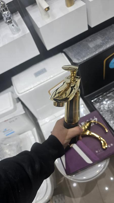 شیر روشویی مدل کلودی البرز روز طلایی براق