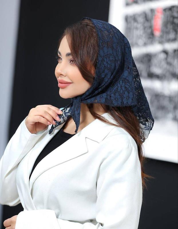 مینی اسکارف سه گوش مزونی