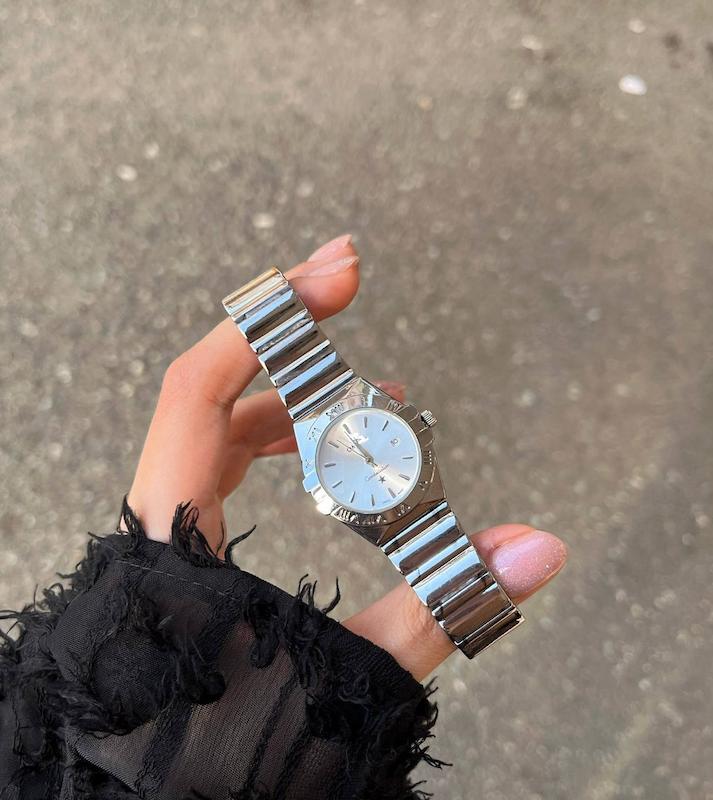 امگا فول نقره ای کد 558