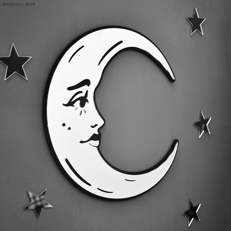 آینه ی ماه ‧₊˚ ⏾. ⋅