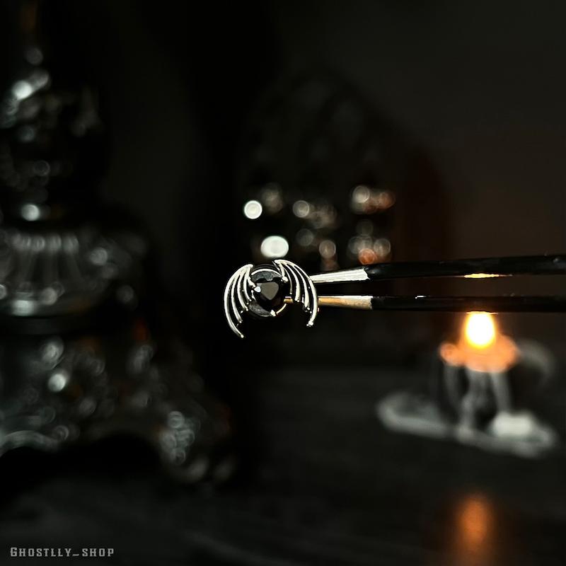 پیرسینگ قلب بالدار 🖤