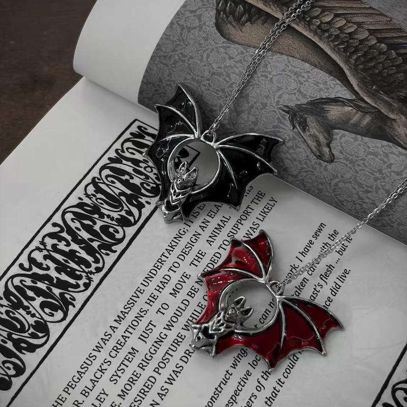 گردنبند خفاش🦇
