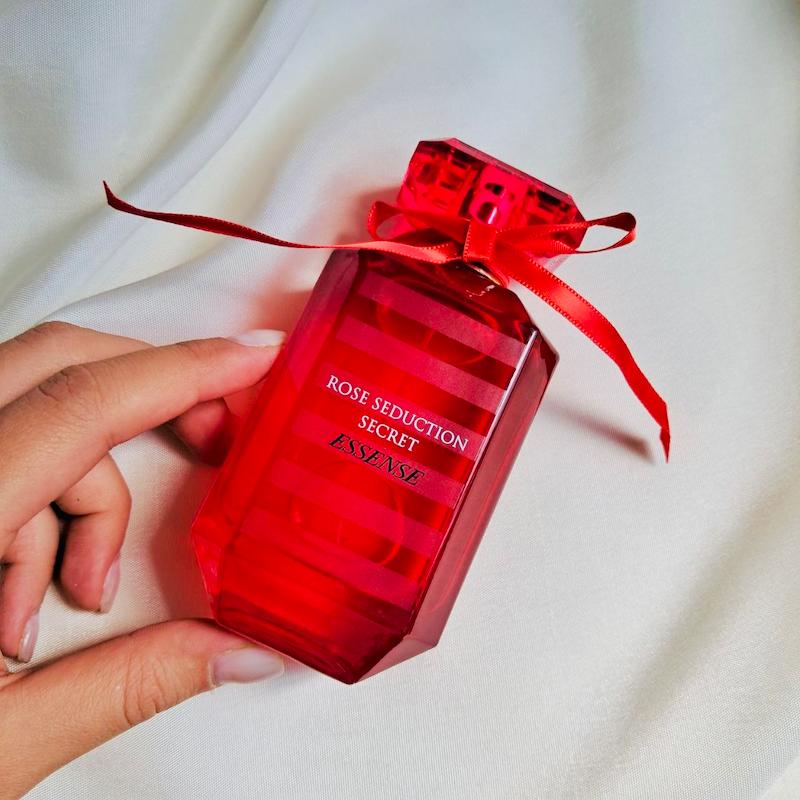 ادکلن ویکتوریا سکرت بامب شل اینتنس Fragrance World