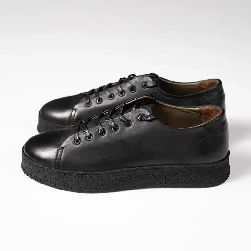 کتونی چرم طبیعی مدل R349