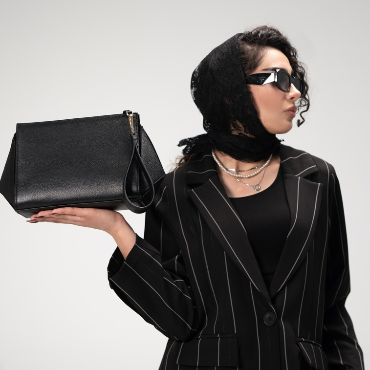 کیف چرم طبیعی شبرو مدل دایان بزرگ مشکی