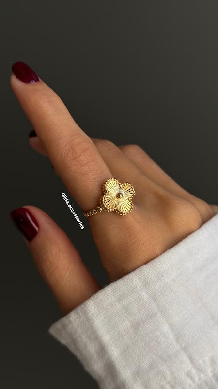 انگشتر ونکلیف ساده