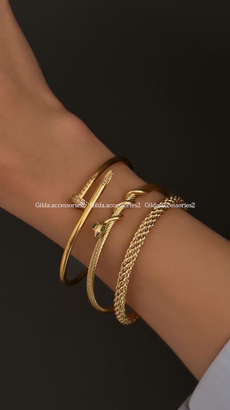 ست دستبند طلایی