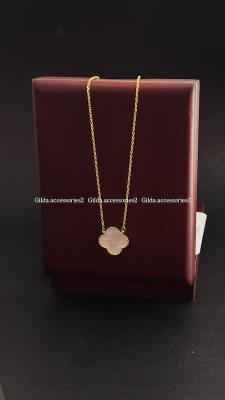 گردنبند صدفی ونکلیف